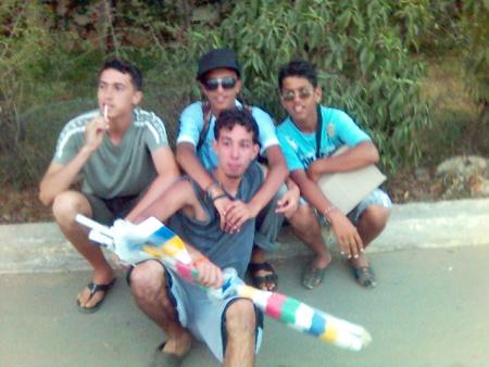 moi et mes amis a la route a mohamedia