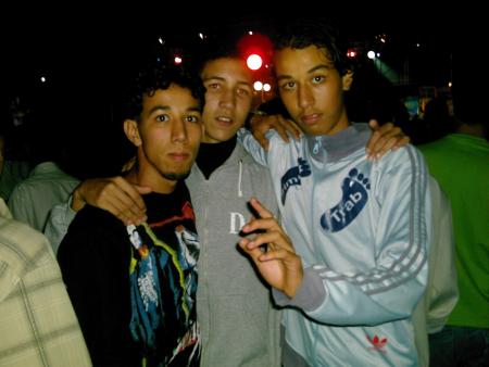 moi et chhiba et yassine ds le festival d'agadir timitar 2006